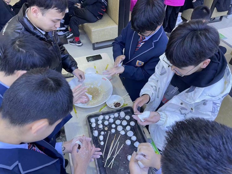 卯兔接福鬧元宵，遺風佳韻匯佳節