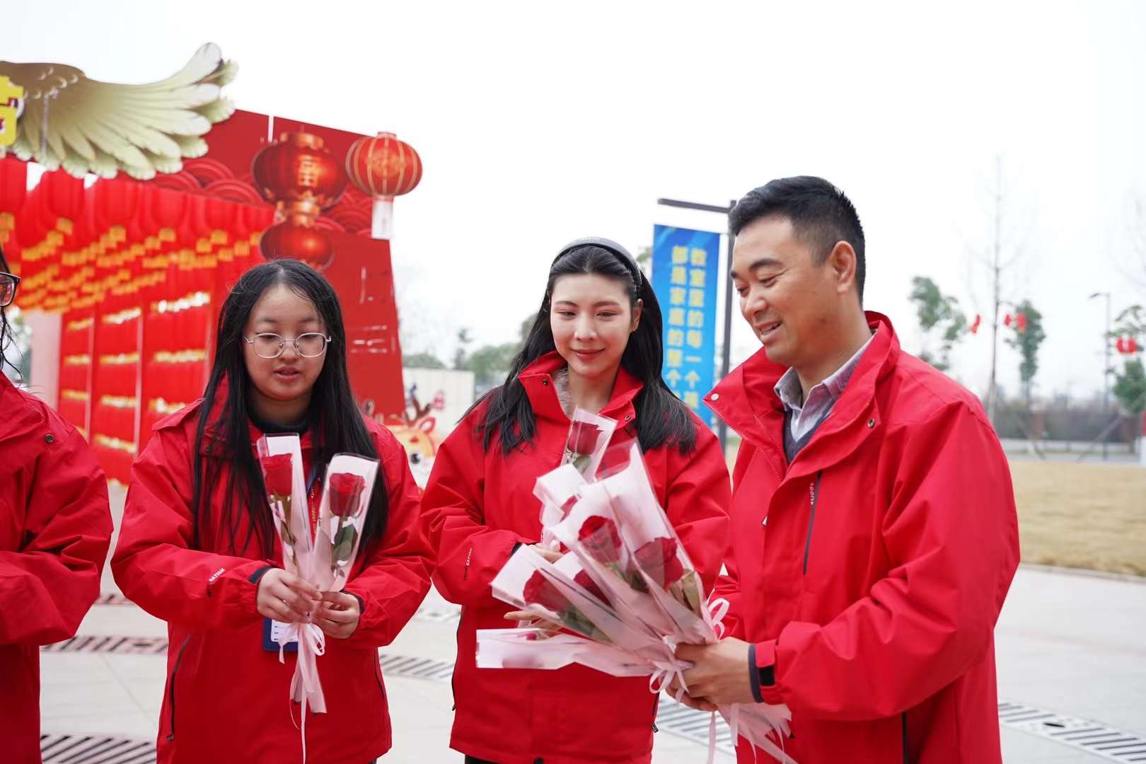 婦女節！獻給所有成都新華的女老師們